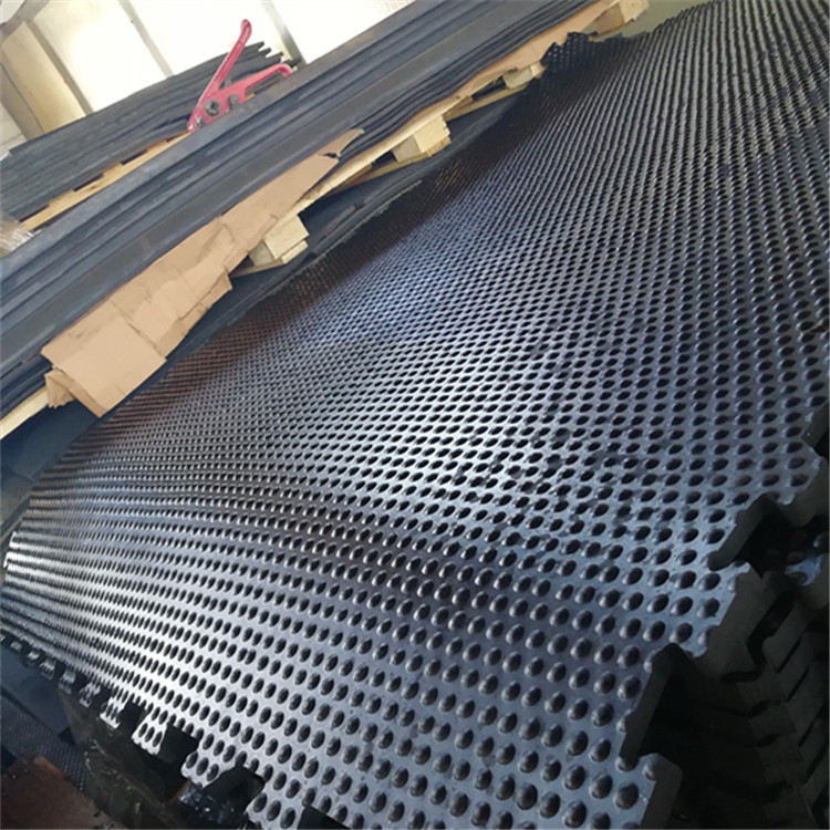 Tapis en caoutchouc stables antidérapants pour matelas de vache à chevaux